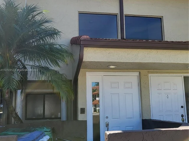 9623 SW 138th Ave, Miami FL 33186