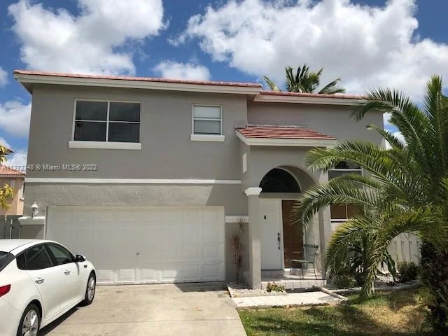 311 SW 100th Ave, Pembroke Pines FL 33025