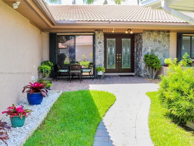 3650 N 36th Ave, Hollywood FL 33021