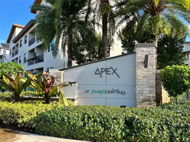 7819 NW 104th Ave # 36, Doral FL 33178