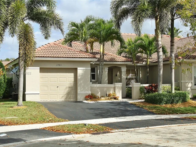 1941 Pisces Ter, Weston FL 33327