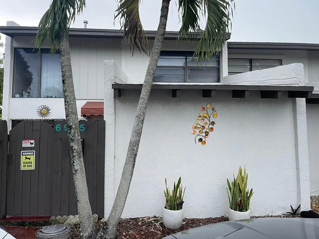 6975 SW 110th Ct # 6975, Miami FL 33173