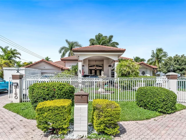 3160 SW 109th Ct, Miami FL 33165