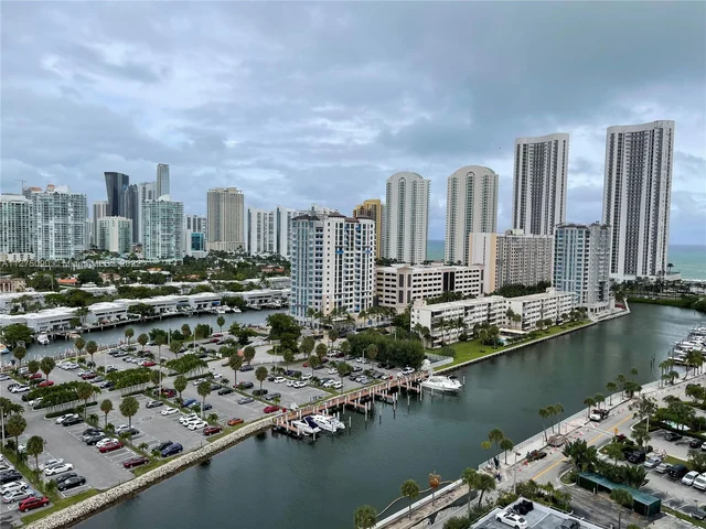 500 Bayview Dr # 1719, Sunny Isles Beach FL 33160