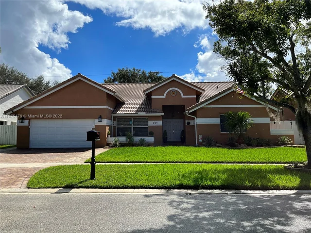 239 NW 161st Ave, Pembroke Pines FL 33028