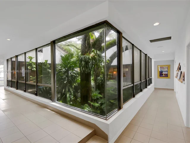 7605 SW 160th Ter, Palmetto Bay FL 33157