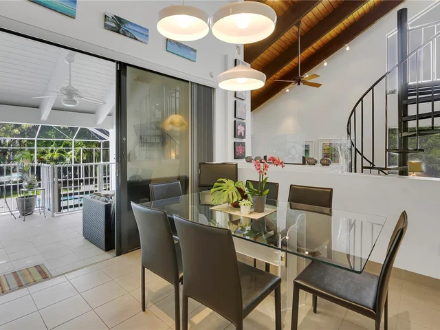 7605 SW 160th Ter, Palmetto Bay FL 33157