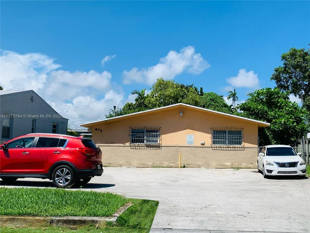 673 NE 86th St # 3, Miami FL 33138