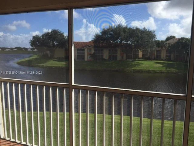 4202 Glenmoor Dr # 4202, West Palm Beach FL 33409