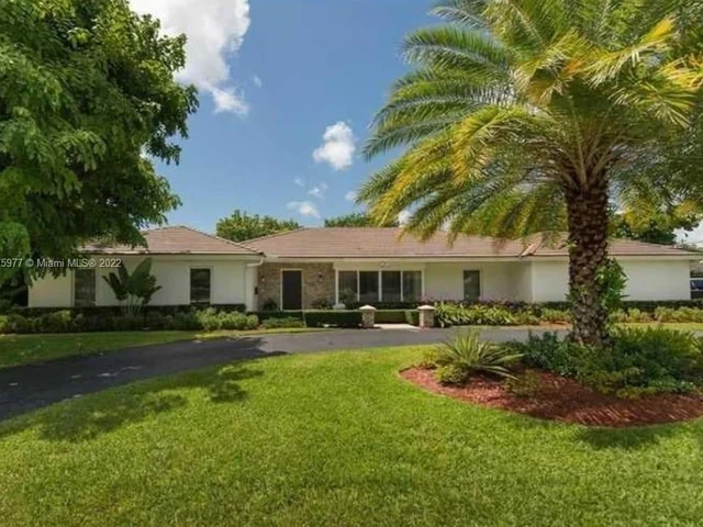 7400 SW 109th Ter, Pinecrest FL 33156