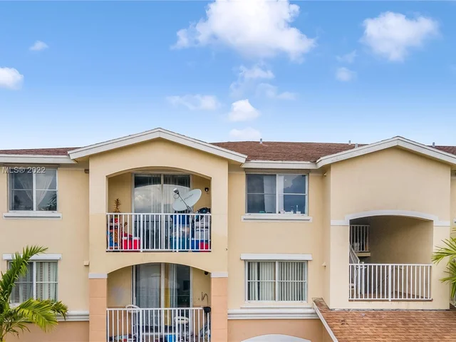 13780 NE 3rd Ct # 207, North Miami FL 33161