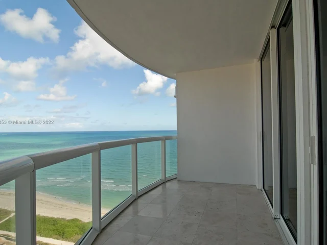 6365 Collins Ave # 1909, Miami Beach FL 33141