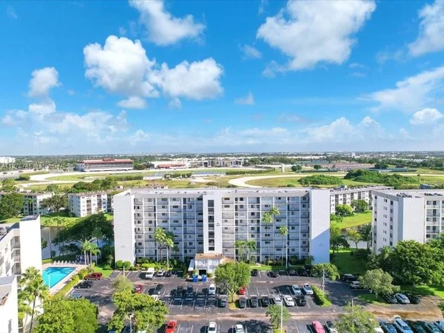 2217 Cypress Island Dr # 204, Pompano Beach FL 33069