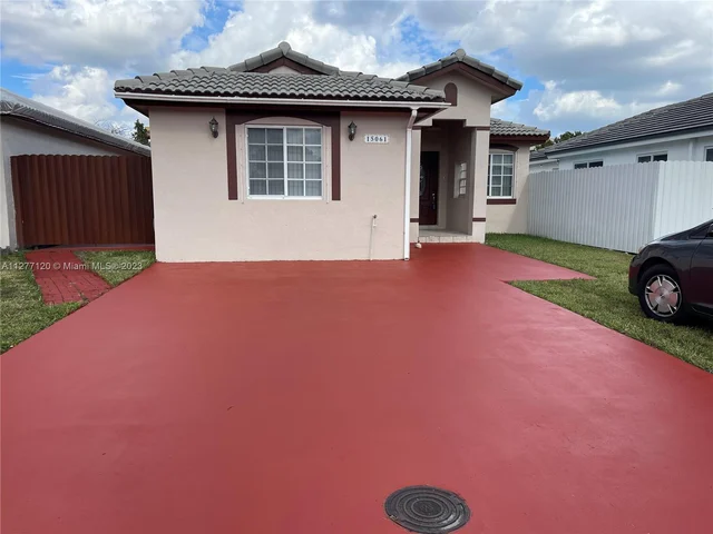 15061 SW 138th Ter, Miami FL 33196