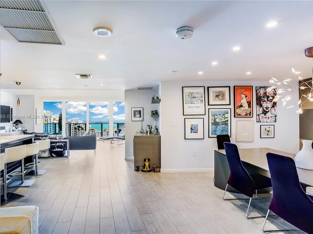 200 Biscayne Boulevard Way # 4307, Miami FL 33131