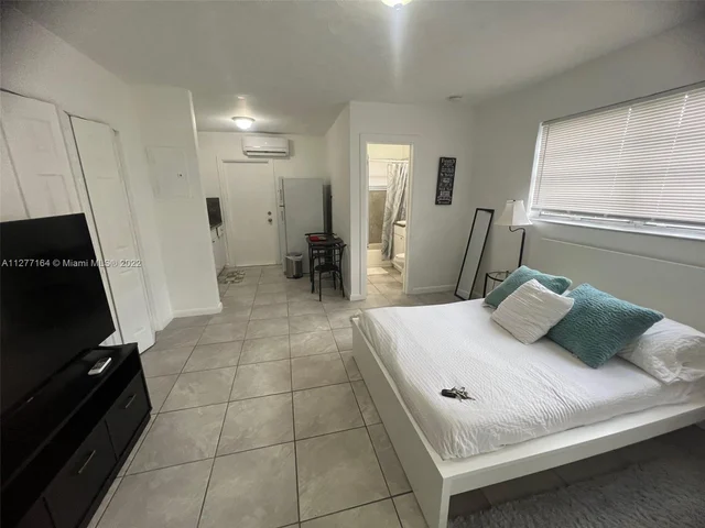 5010 NW 2nd Ave # 1, Miami FL 33127