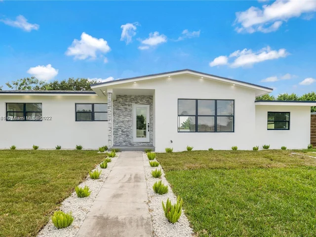 11972 SW 173rd Ter, Miami FL 33177