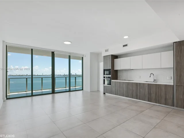 2900 NE 7th Ave # 1604, Miami FL 33137