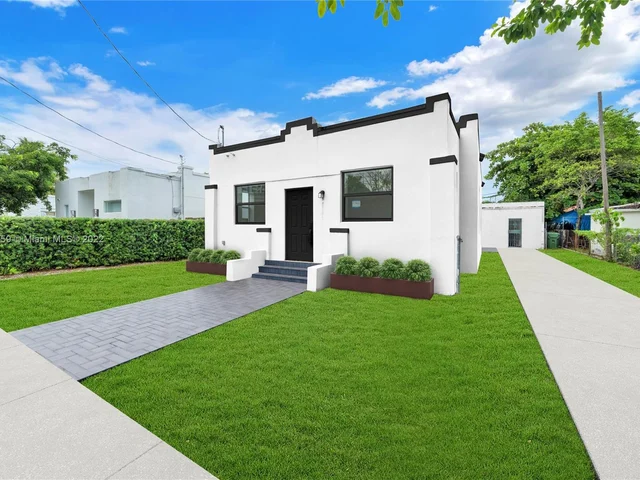 317 NW 39th St, Miami FL 33127