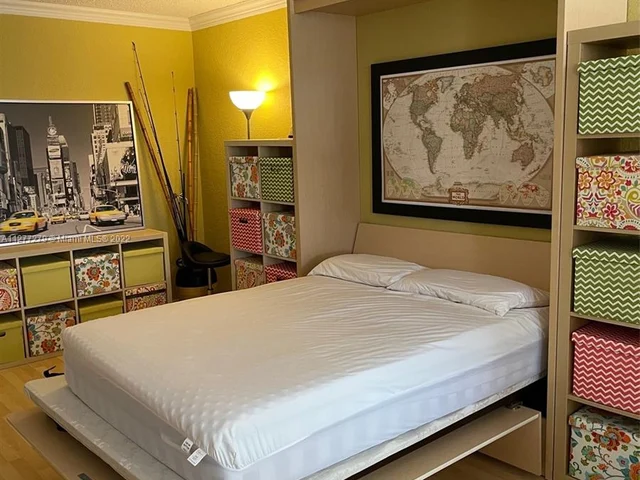 1913 S Ocean Dr # 219, Hallandale Beach FL 33009