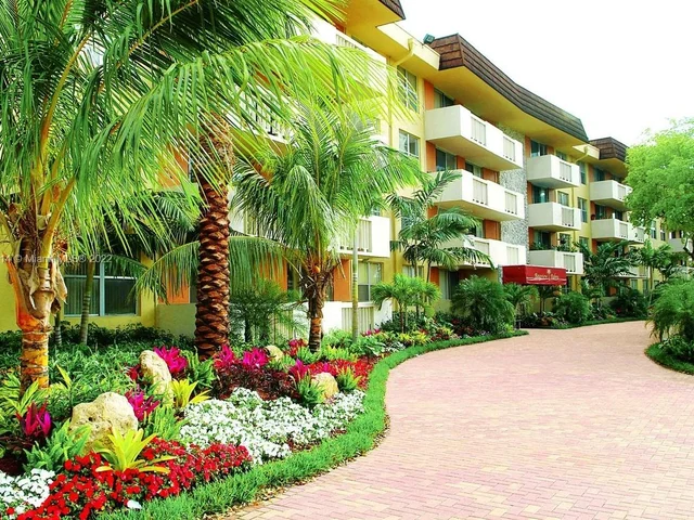 1805 Sans Souci Blvd # 227, North Miami FL 33181