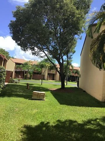 410 SE 11th Ter, Dania Beach FL 33004