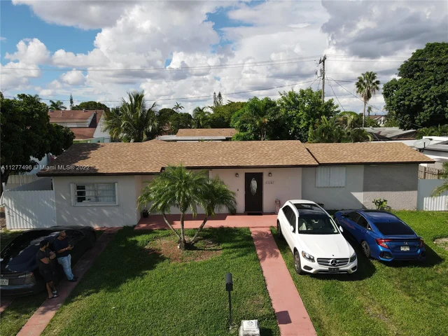 11101 SW 180th St, Miami FL 33157