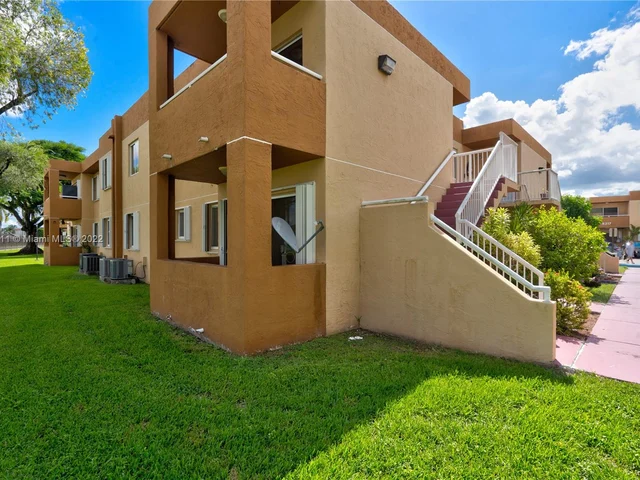 6208 SW 131st Pl # 103, Miami FL 33183