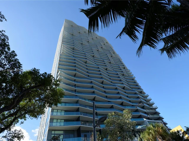 460 NE 28th St # 1404, Miami FL 33137