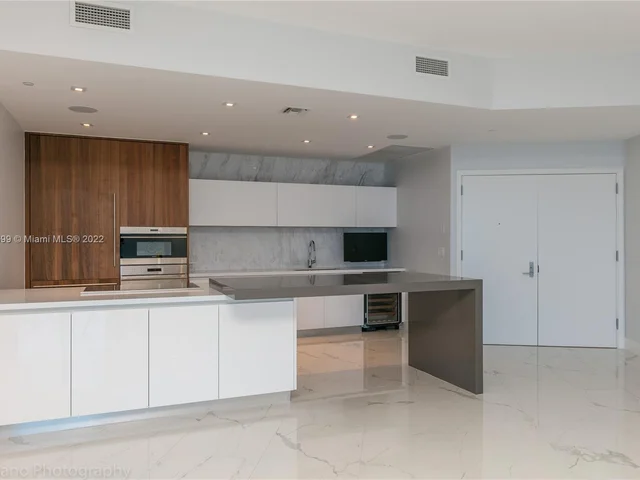 701 N Fort Lauderdale Beach Blvd # 1004, Fort Lauderdale FL 33304