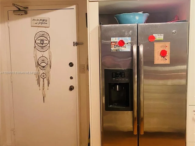 345 Ocean Dr # 307, Miami Beach FL 33139