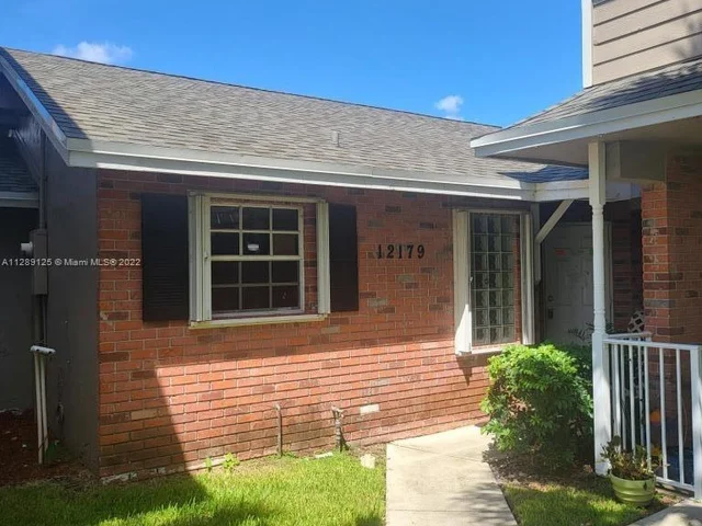 12179 NW 36th Pl, Sunrise FL 33323