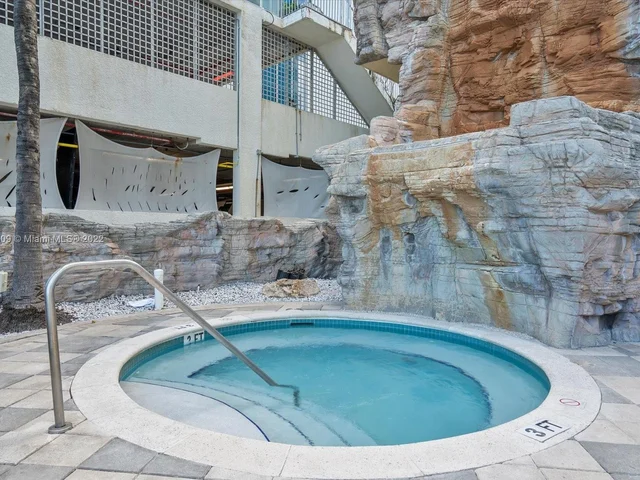 17375 Collins Ave # 1901, Sunny Isles Beach FL 33160