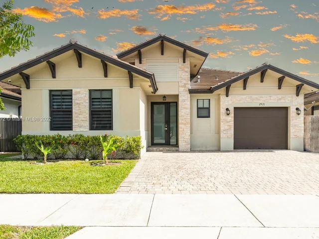 2921 SW 150th Ct, Miami FL 33185