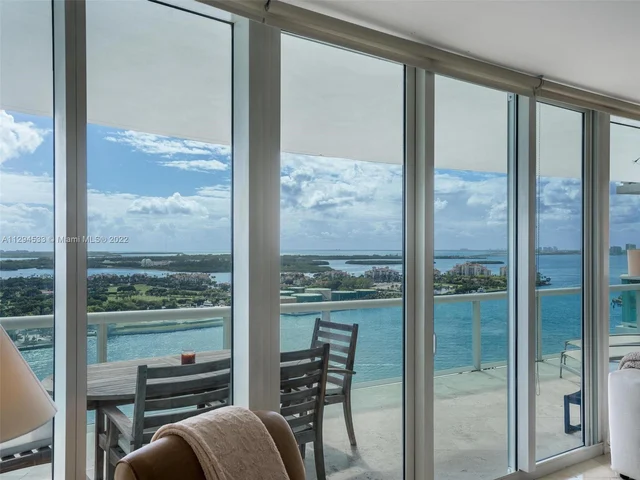1000 S Pointe Dr # 2503, Miami Beach FL 33139