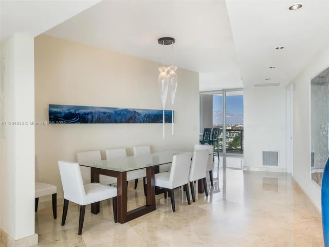 1000 S Pointe Dr # 2503, Miami Beach FL 33139