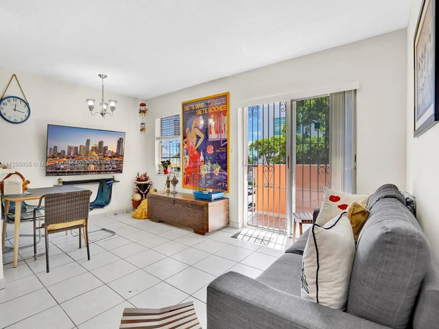 755 SW 6th St # 12, Miami FL 33130