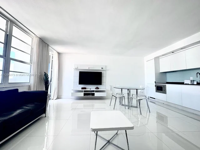 100 Lincoln Rd # 1404, Miami Beach FL 33139