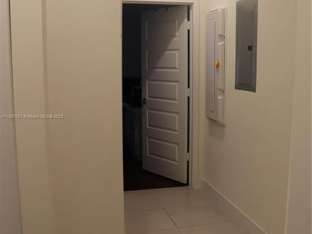 8031 NW 104th Ave # 36, Doral FL 33178