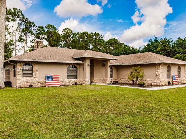 15399 N 64th Pl N, Loxahatchee FL 33470