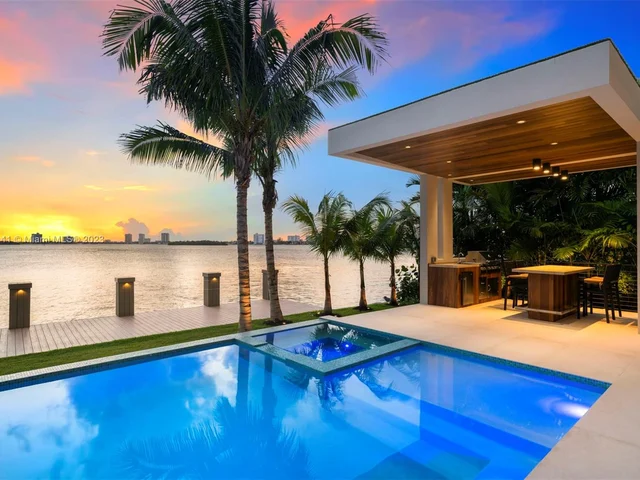 9530 W Broadview Dr, Bay Harbor Islands FL 33154