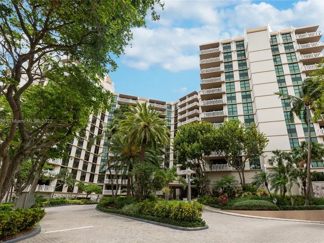 1111 Crandon Blvd # B1105, Key Biscayne FL 33149