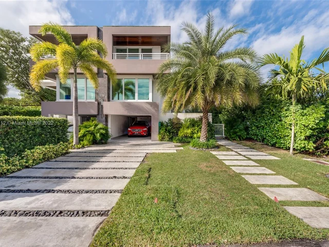330 Fernwood Rd # 1, Key Biscayne FL 33149