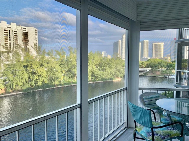 300 Diplomat Pkwy # 604, Hallandale Beach FL 33009