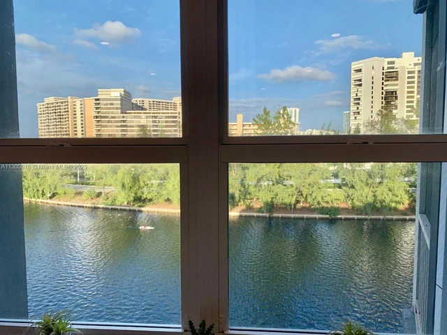 300 Diplomat Pkwy # 604, Hallandale Beach FL 33009