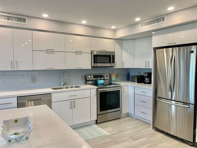 300 Diplomat Pkwy # 604, Hallandale Beach FL 33009