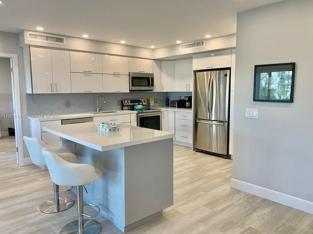 300 Diplomat Pkwy # 604, Hallandale Beach FL 33009