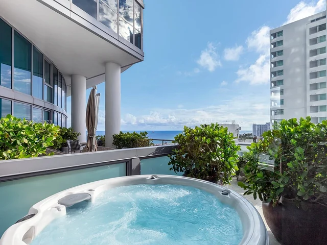 101 20th St, Miami Beach FL 33139