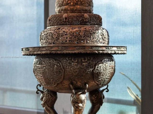 101 20th St, Miami Beach FL 33139