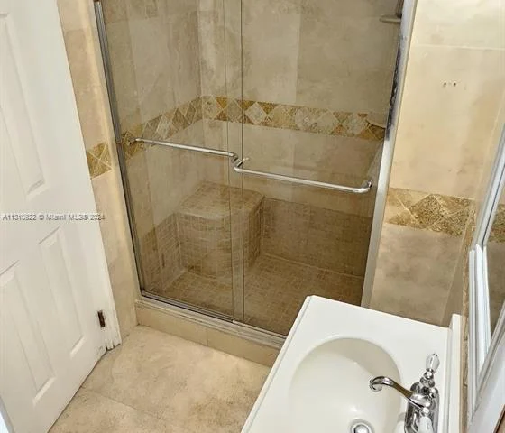 2750 NE 183rd St # 1411, Aventura FL 33160